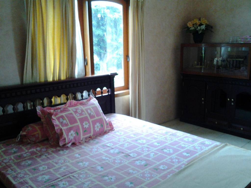 Villa And Resto Basanova Batu  Eksteriør bilde